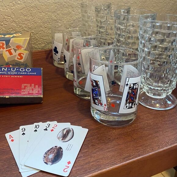 Vintage Playing Cards Design Lowball Glasses – Set of 4 Tumblers - Picture 5 of 12